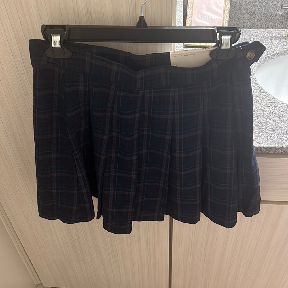 NWT size 4 American eagle green school girl plaid pleated skirt